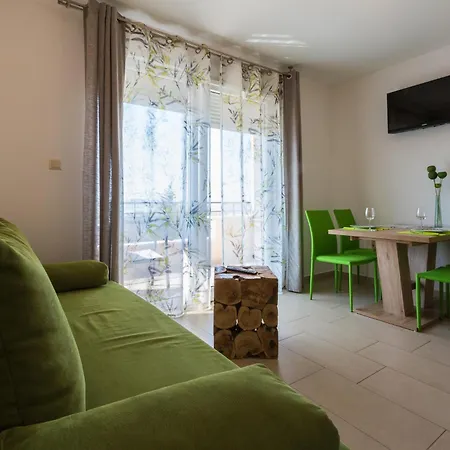 Apartment Domino Dramalj