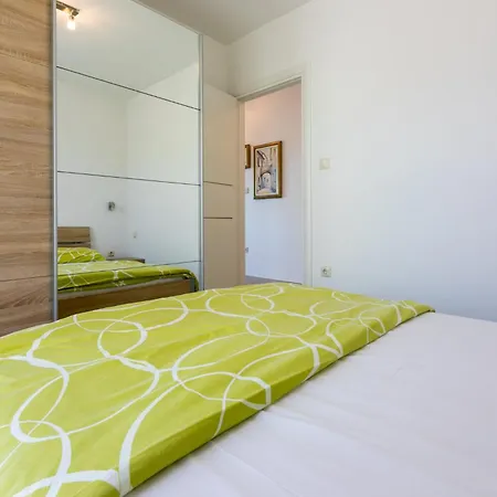 Apartman Domino *
