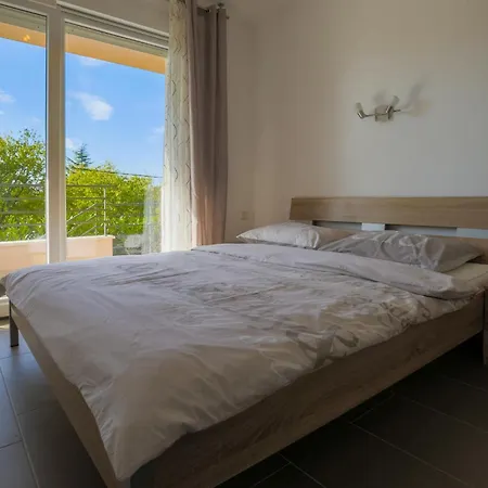 Apartman Domino *