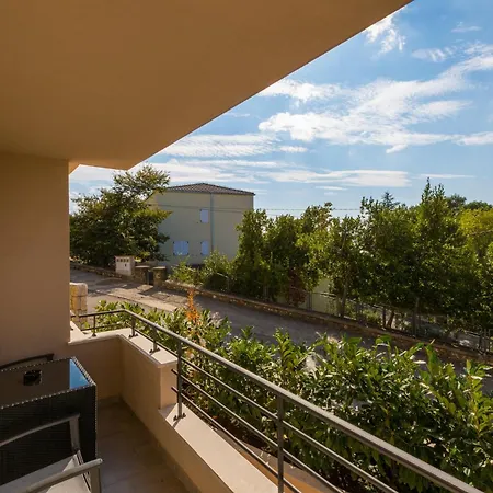 Apartman Domino *