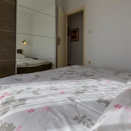 Domino Apartament Dramalj
